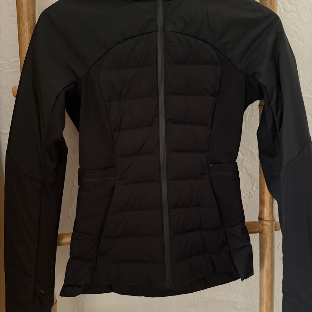 lululemon athletica Black Puffer Jacket - Picture 2 of 7
